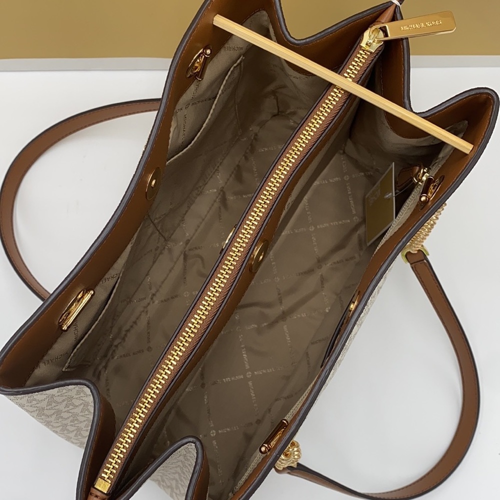 MICHAEL KORS TEAGEN LG LONG DROP SATCHEL VANILLA - Picture 10 of 16